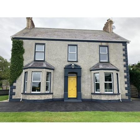 Ballyginniff Farm House Крумлин Экстерьер фото